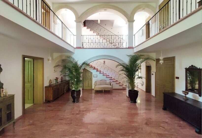 צימר Babil Bahçeleri Butik Hotel & Cafe