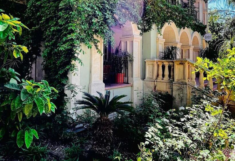 צימר Babil Bahçeleri Butik Hotel & Cafe