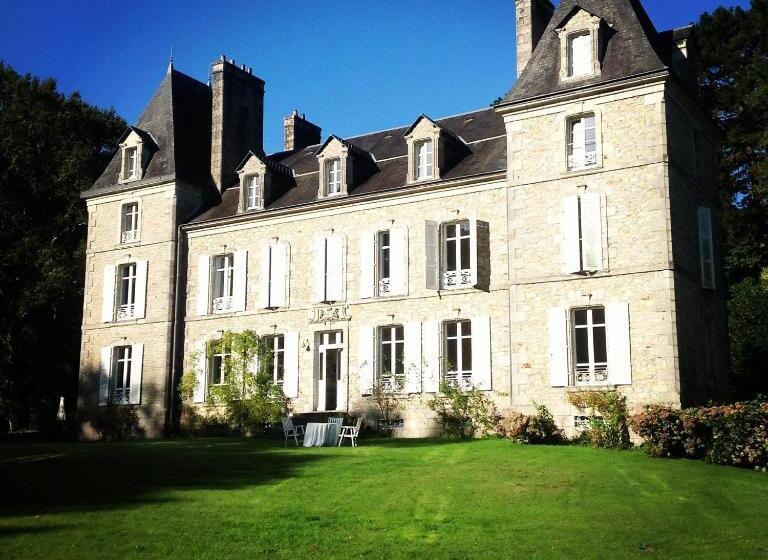 ベッドアンドブレックファースト Château De Penfrat