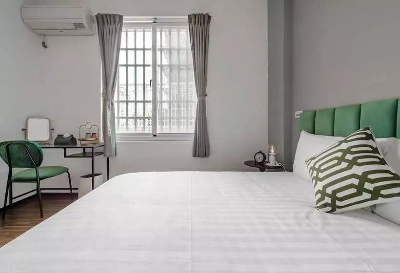 تختخواب و صبحانه Knock Knock Style Inn