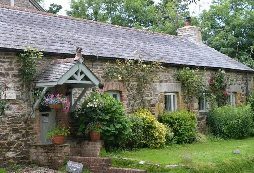 Aamiaismajoitus (B&B) Trewassick Barn