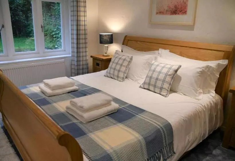 Aamiaismajoitus (B&B) Trewassick Barn