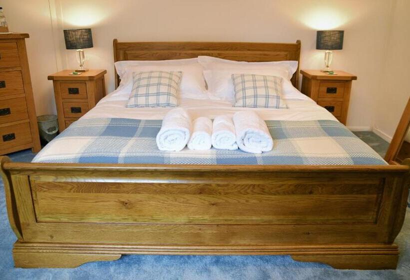 Bed and Breakfast Trewassick Barn