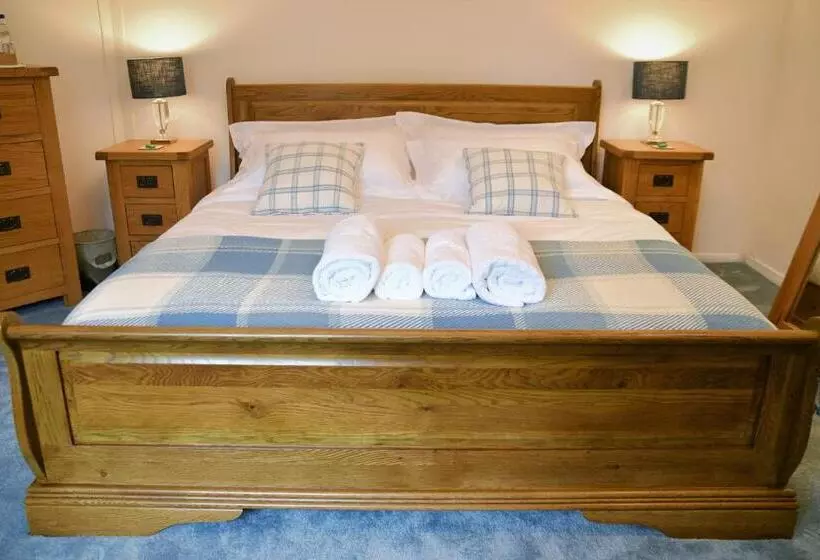 Aamiaismajoitus (B&B) Trewassick Barn