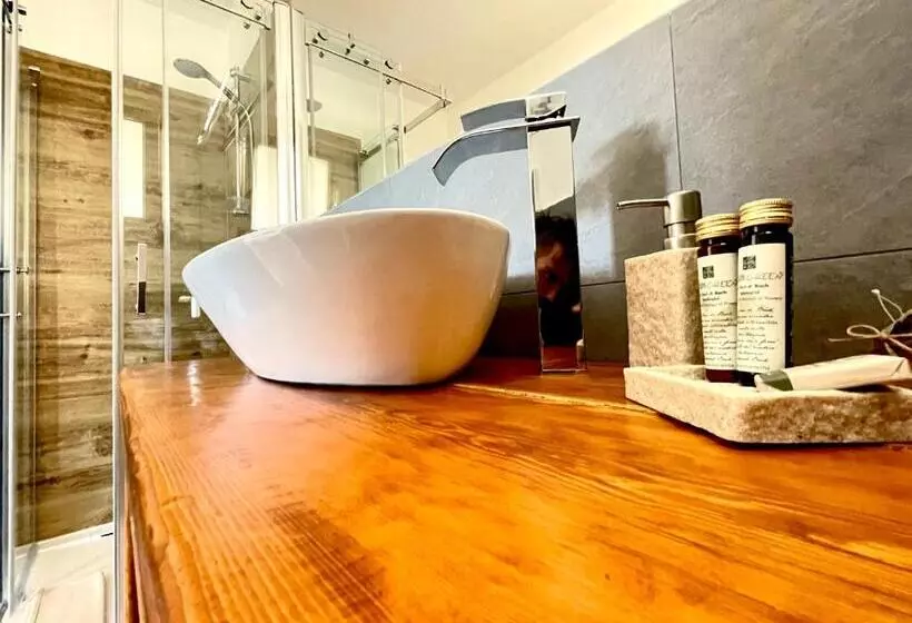 ベッドアンドブレックファースト Windflake Resort