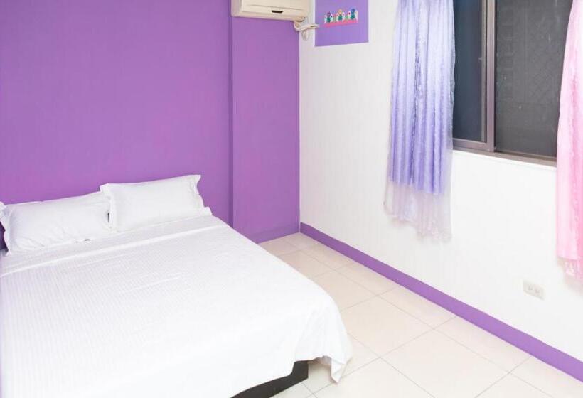 تختخواب و صبحانه Zhu House