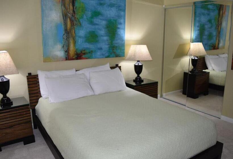 Best Gulf Front Beach View In Destin!