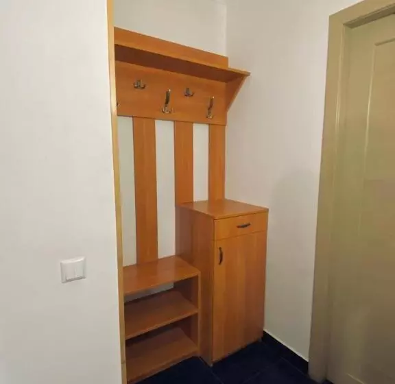 Hostel Serge