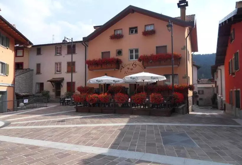 Hotelli Albergo Betulla