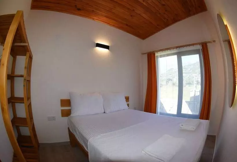 Hotelli Begoni̇llage Tati̇l Evleri