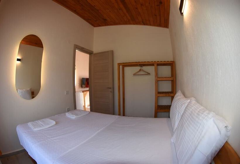 Отель Begoni̇llage Tati̇l Evleri