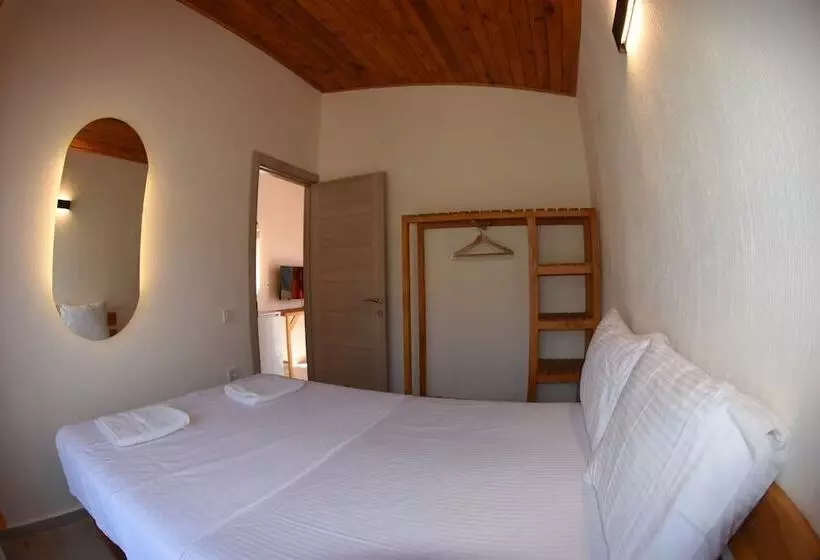 Hotelli Begoni̇llage Tati̇l Evleri