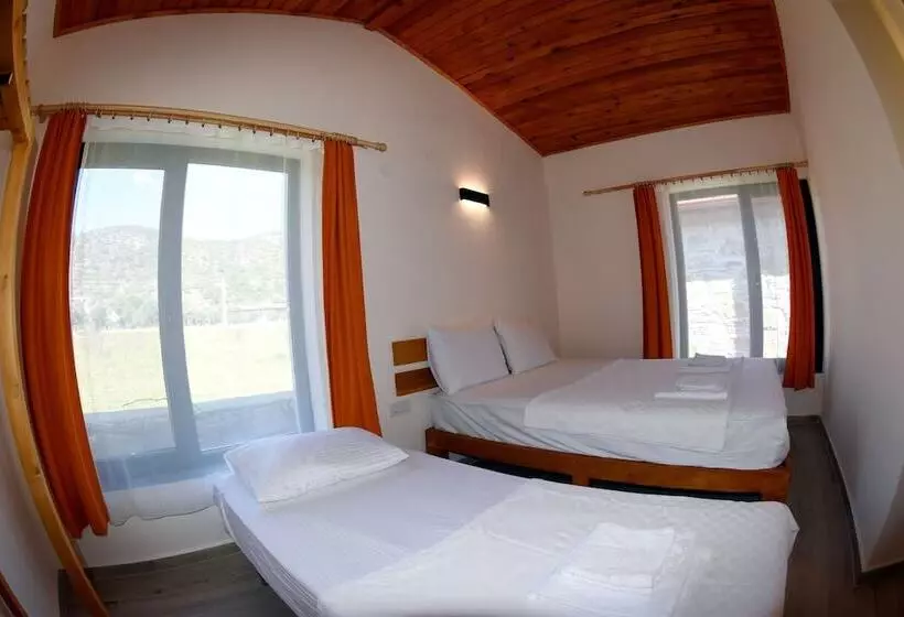 Hotelli Begoni̇llage Tati̇l Evleri