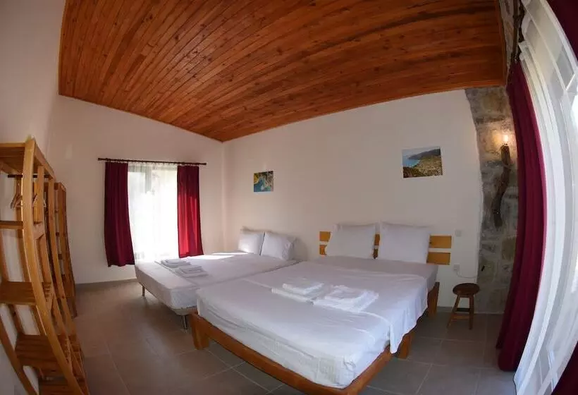 Hotelli Begoni̇llage Tati̇l Evleri