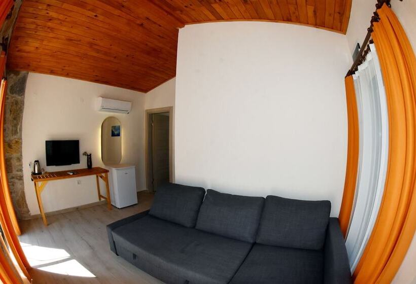 Отель Begoni̇llage Tati̇l Evleri