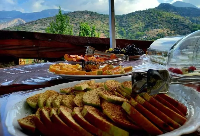 Hotelli Begoni̇llage Tati̇l Evleri