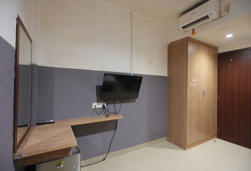 בית מלון כפרי City Room By Oyo