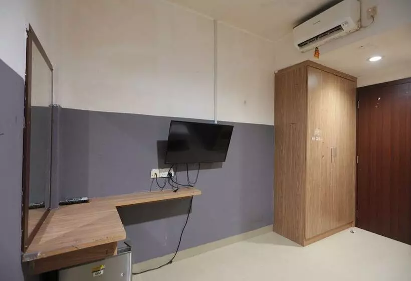 Hotelli City Room By Oyo