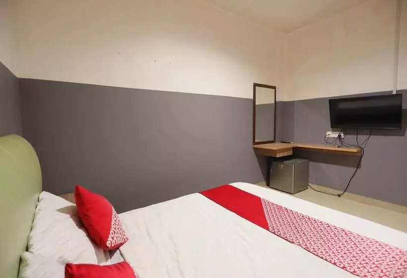 Hotelli City Room By Oyo