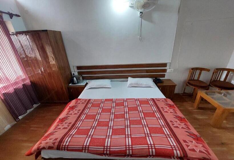 ホテル Himratana The Junctioninn