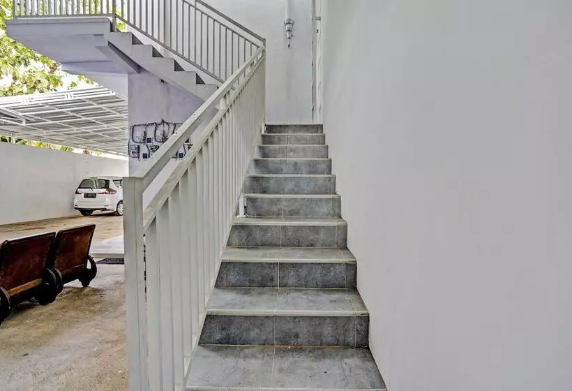 هتل Niza Guesthouse Syariah By Oyo