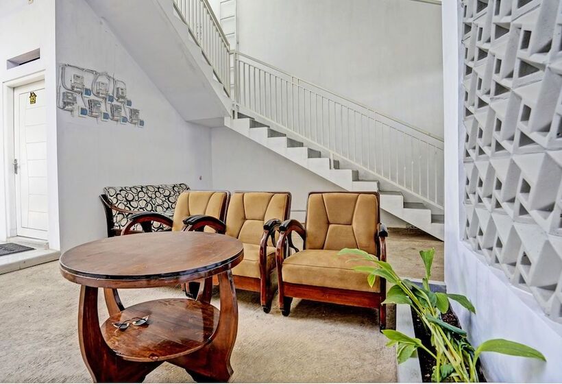 בית מלון כפרי Niza Guesthouse Syariah By Oyo