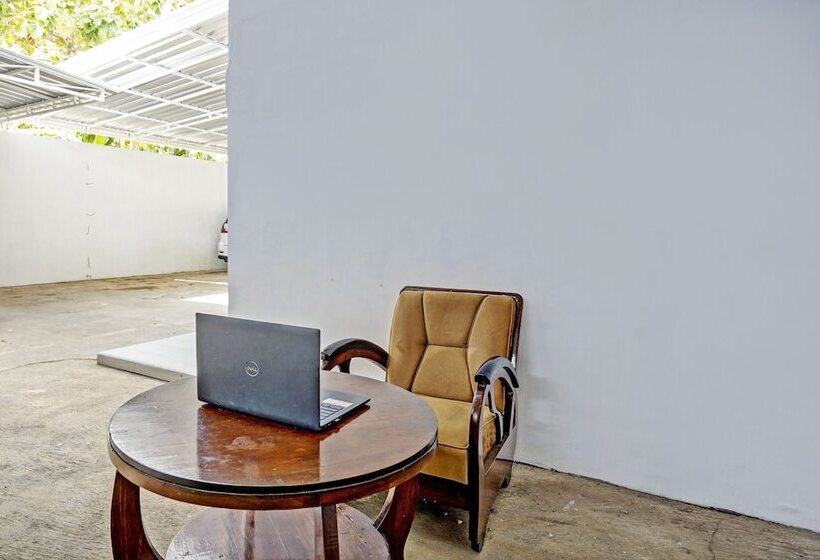 בית מלון כפרי Niza Guesthouse Syariah By Oyo