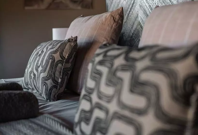 Hotelli Nsala Wilderness Camp