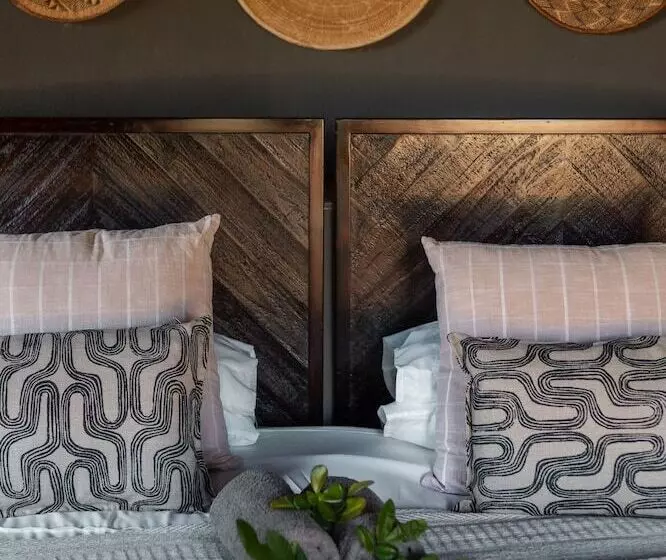 Hotelli Nsala Wilderness Camp