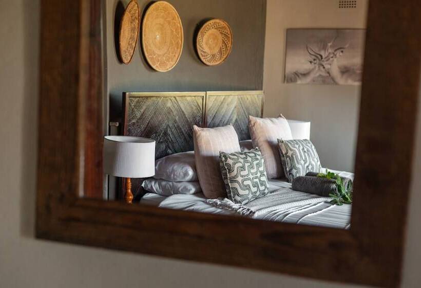 Hôtel Nsala Wilderness Camp