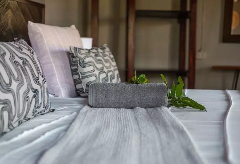 Hotelli Nsala Wilderness Camp