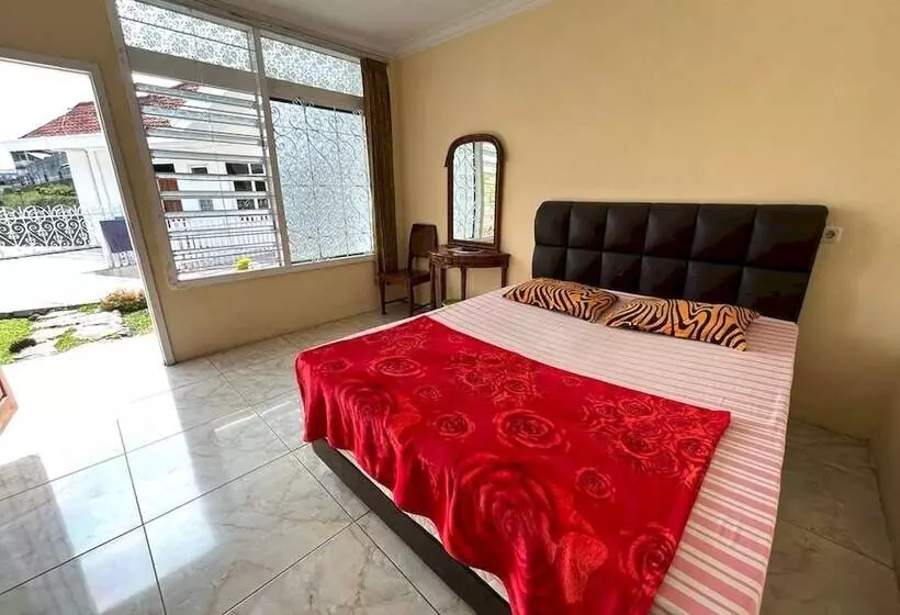 Hotelli Penginapan Cibodas By Oyo