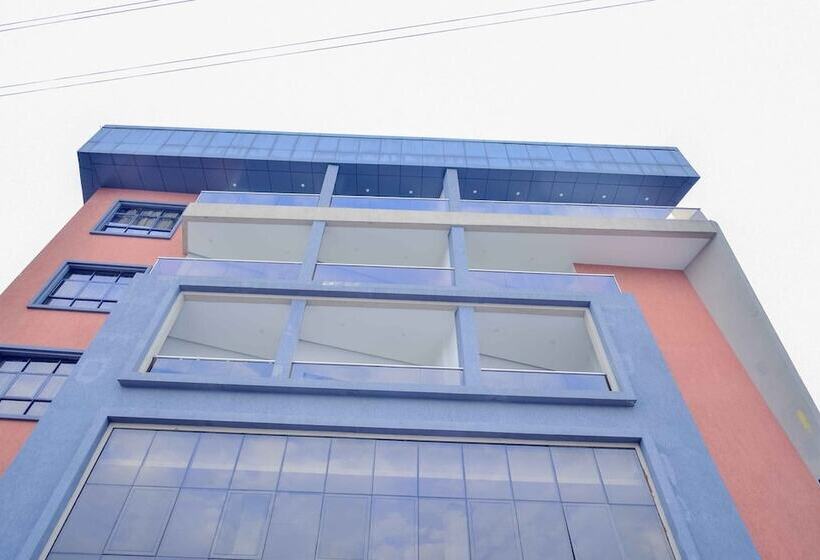 هتل Robyson Residency Kinshasa