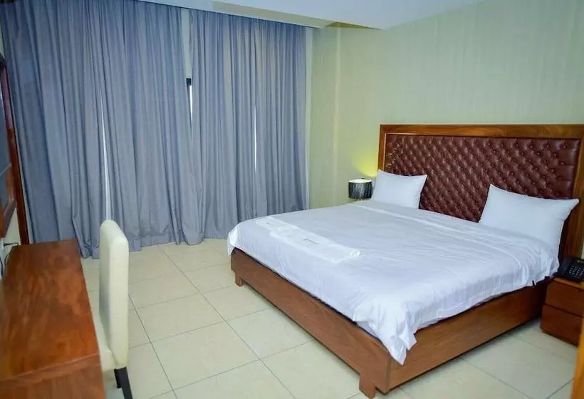 هتل Robyson Residency Kinshasa
