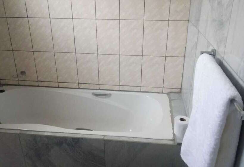 酒店 Shakwaneng Lodge