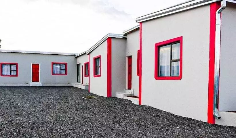 ホテル Shakwaneng Lodge