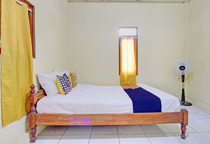 Otel Spot On 92930 Syifa Guest House Syariah