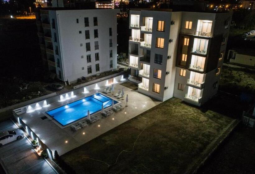 La Dolce Vita Residence