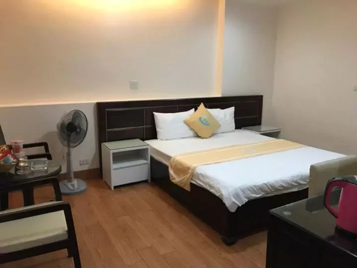 Lakeside 2 Hotel Nam định