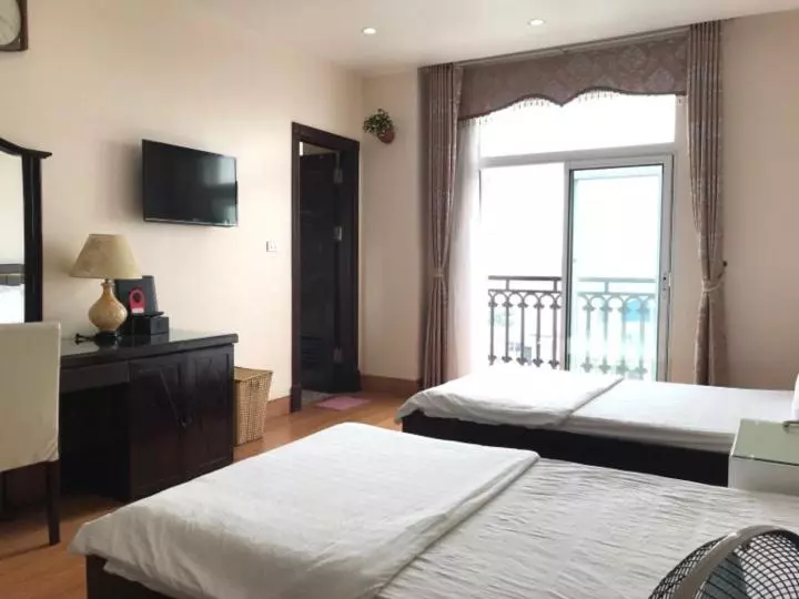 Lakeside 2 Hotel Nam định