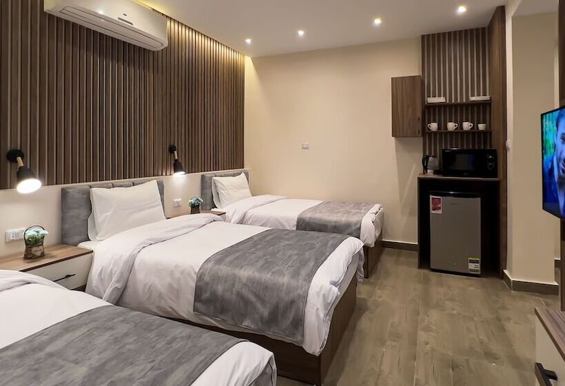 膳宿费 Alibaba Pyramids View