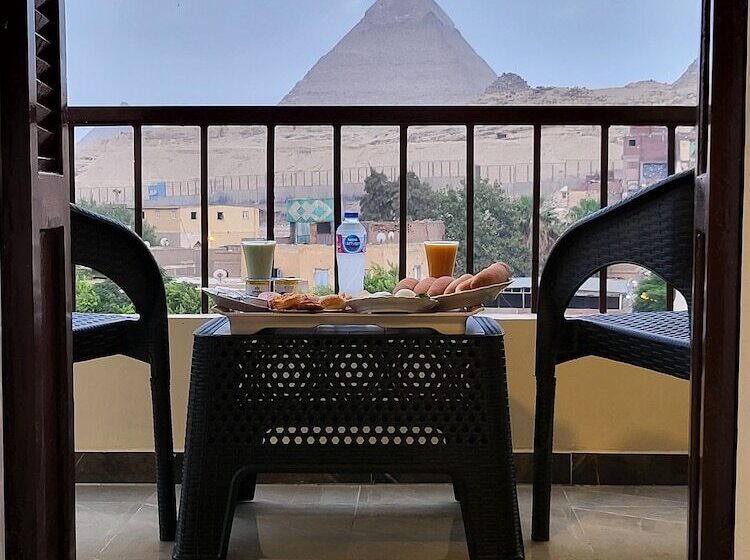 膳宿费 Alibaba Pyramids View