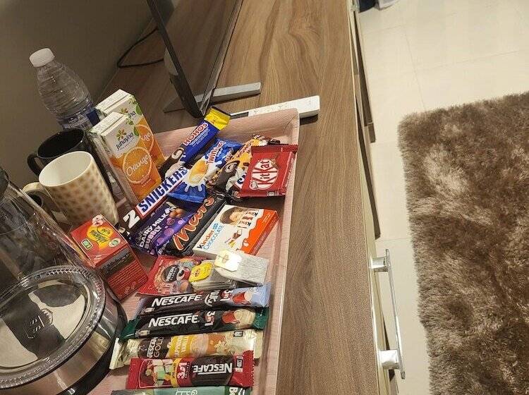 膳宿费 Alibaba Pyramids View