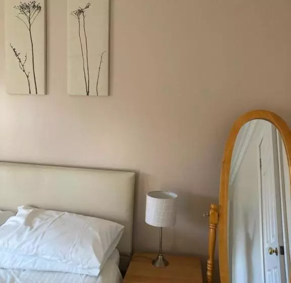 ペンション Barr S Guest Accommodation