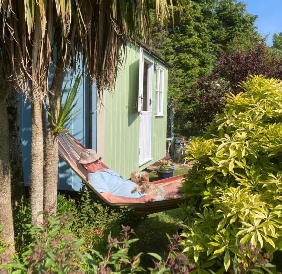 פנסיון Barr S Guest Accommodation