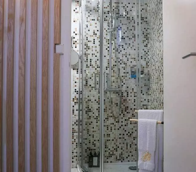 ユースホステル Prestige Gold Residence