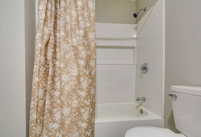 Bailey Vacation Rental, 13 Mi To Downtown Wilson