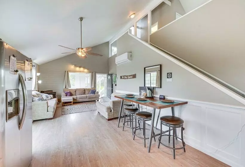 5 Acres & Deck: Scenic Greenwood Home W/ Mtn Views