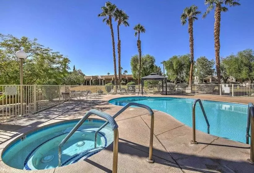 Cathedral City Home W/ Private Pool   Near Golf