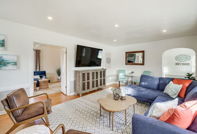 Centrally Located Reno House < 1 Mi To Midtown